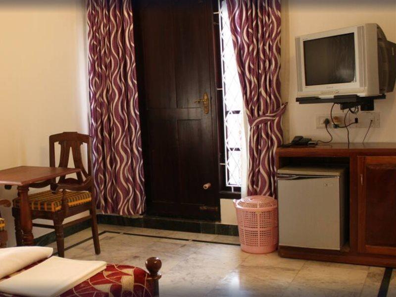 Hotel White Rose Kochi Luaran gambar