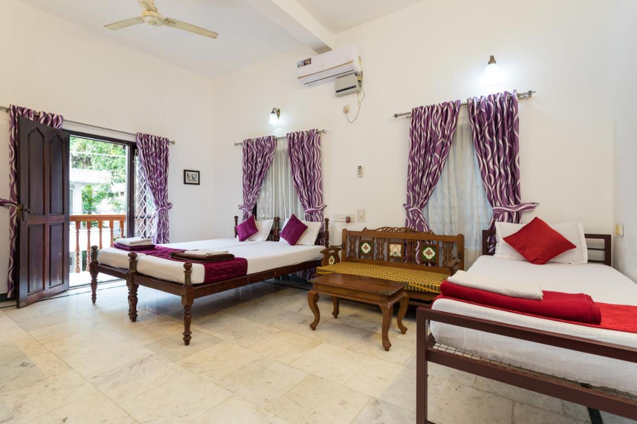 Hotel White Rose Kochi Luaran gambar